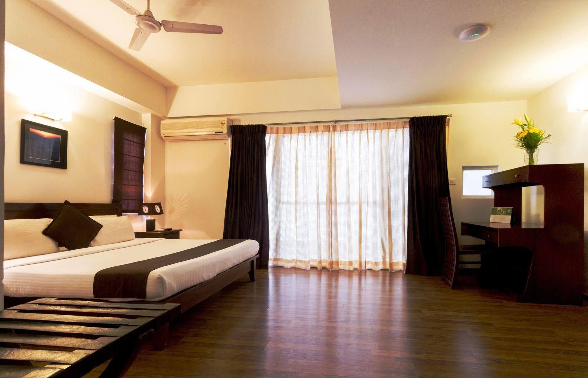 Maple Suites, Serviced Apartments Bangalore Extérieur photo